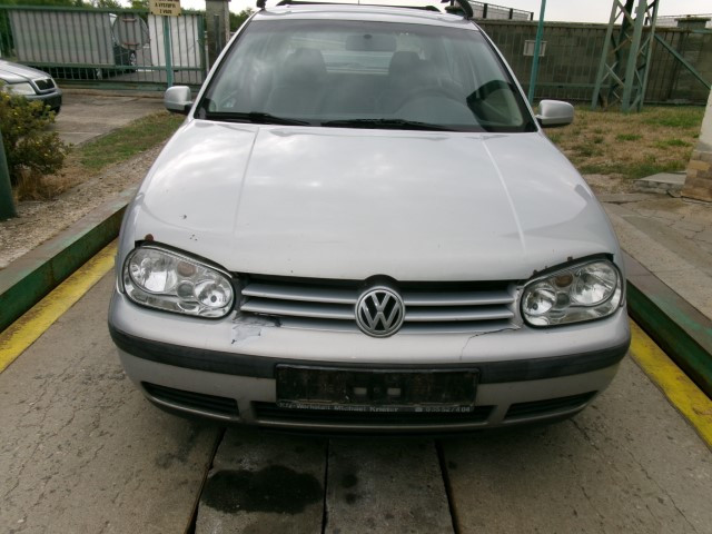 VW Golf