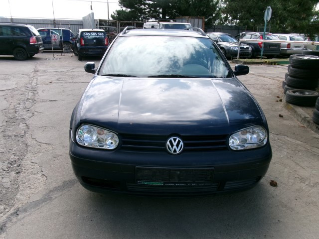 VW Golf